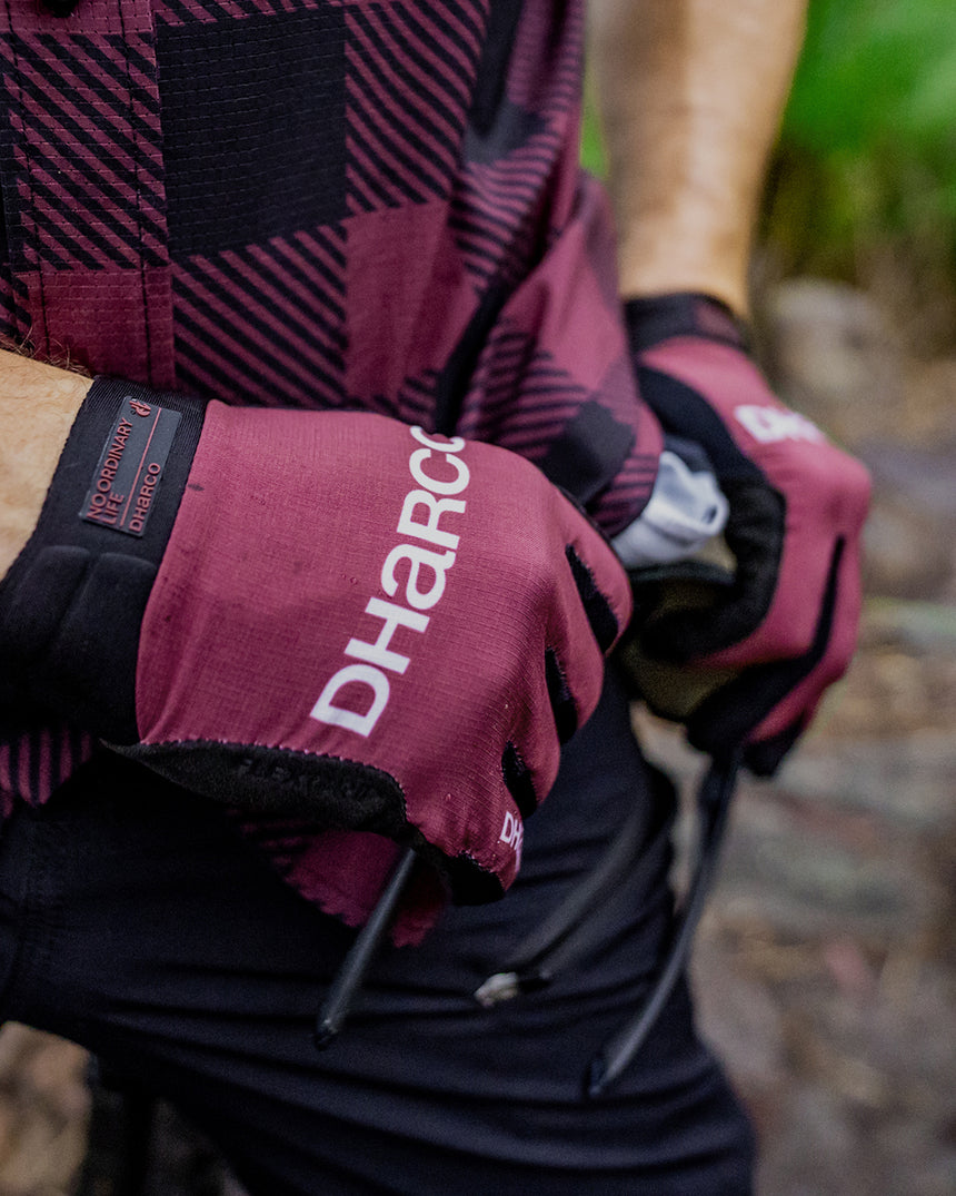 Mens Race Glove | Sangria