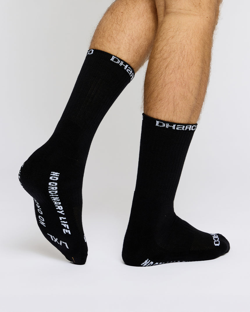 3 Pack: Black, White, Dust | Crew Socks