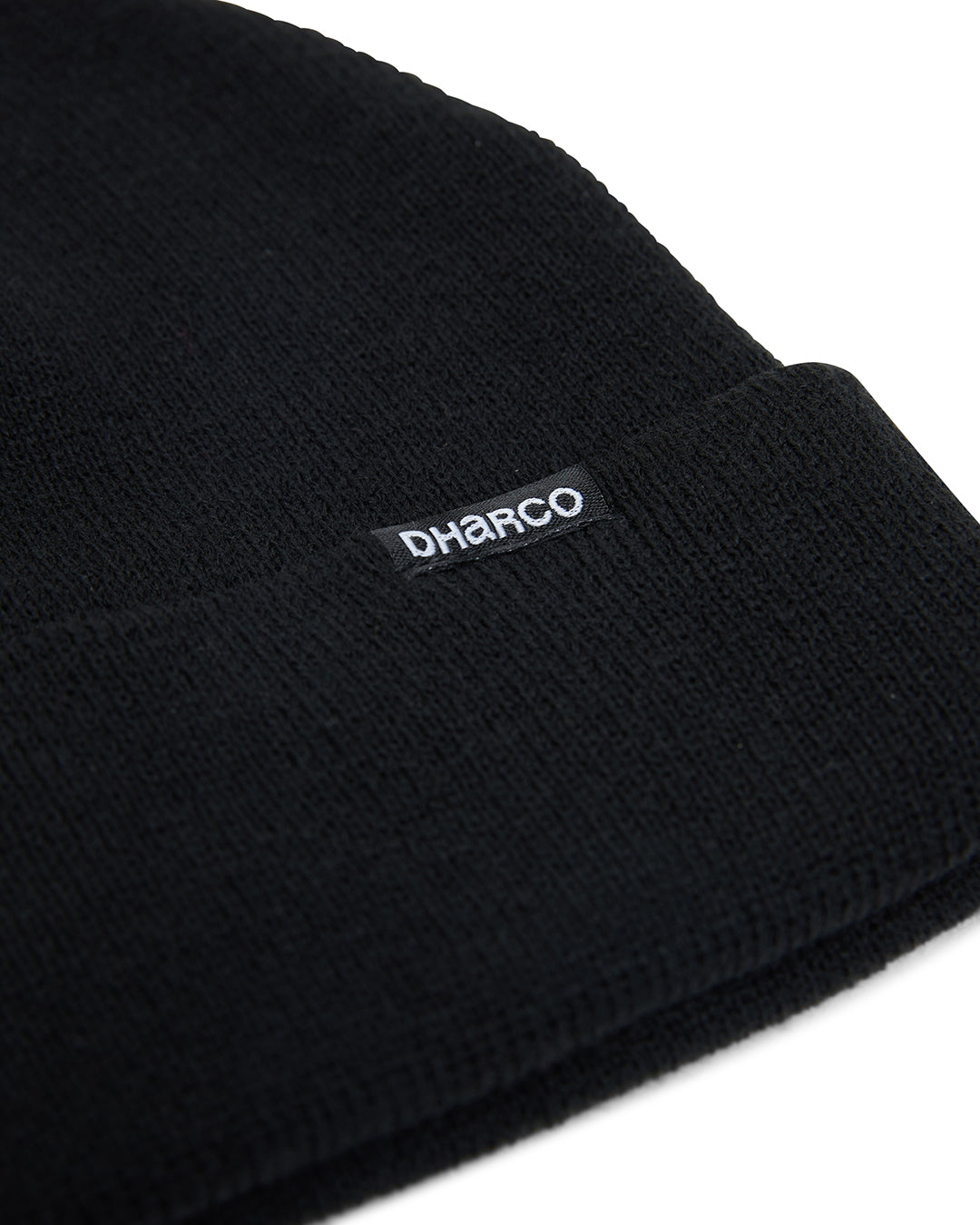 Essential Beanie | Black