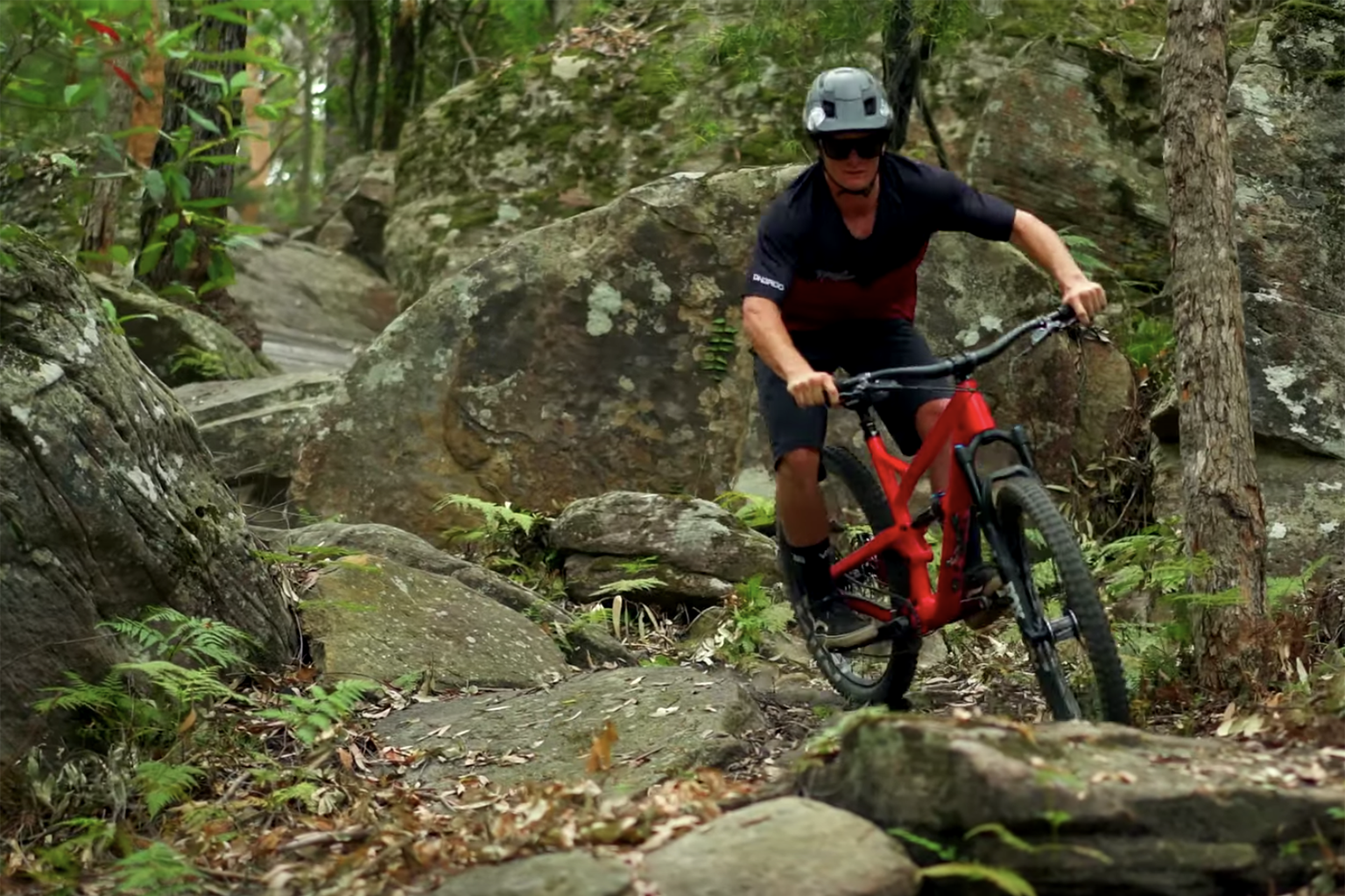 BACKFLIPPING AN ENDURO MTB