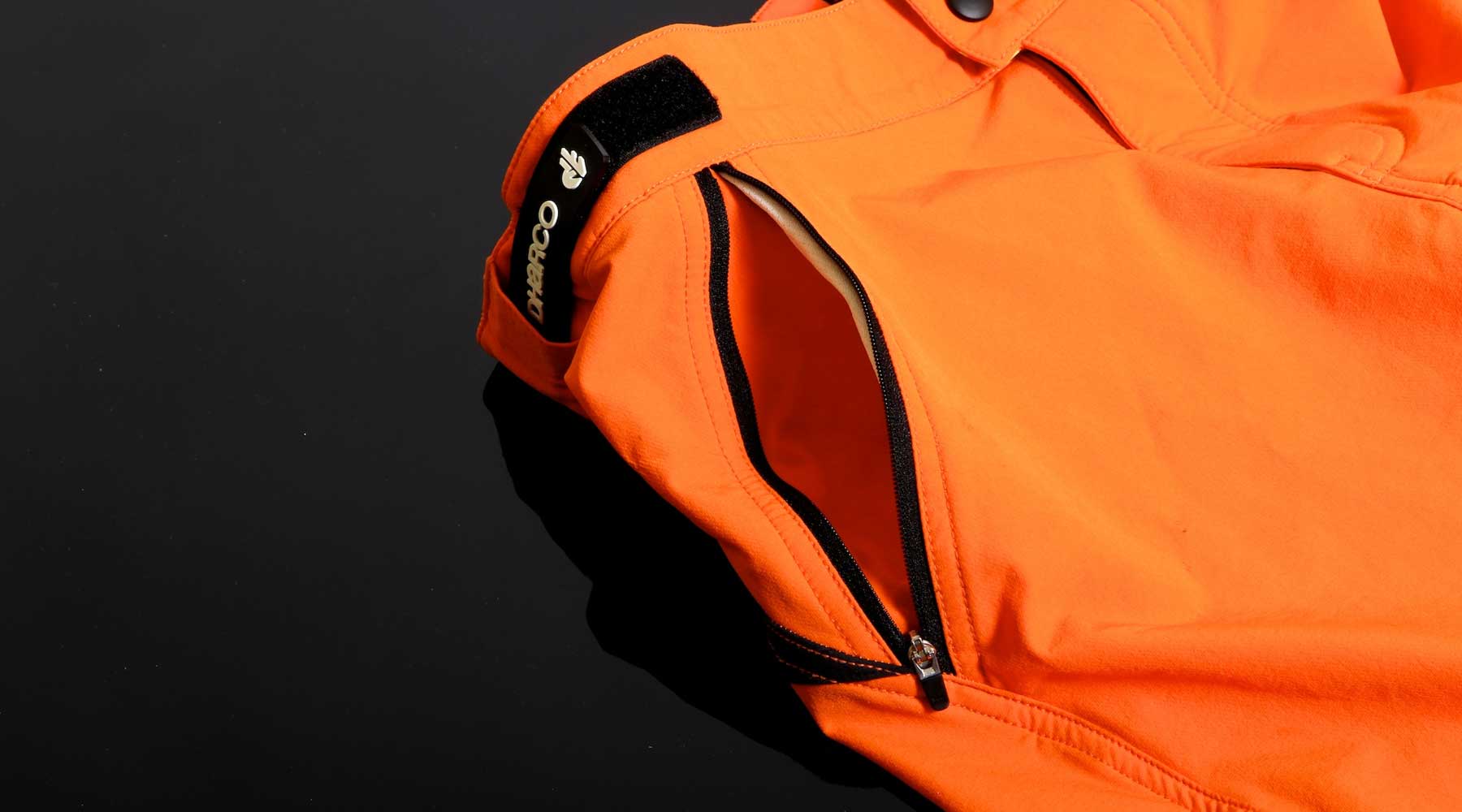 FLOW MTB tests our Gravity Shorts – DHaRCO Clothing