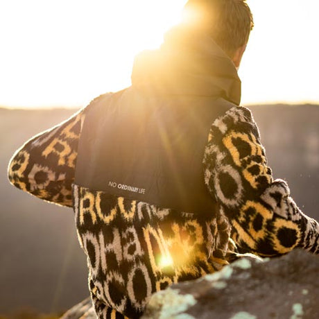 FLEECE & HOODIES