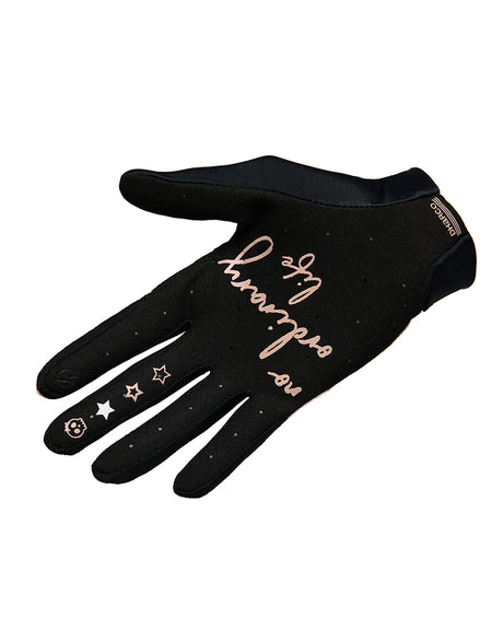 Womens Trail Glove | Check Please