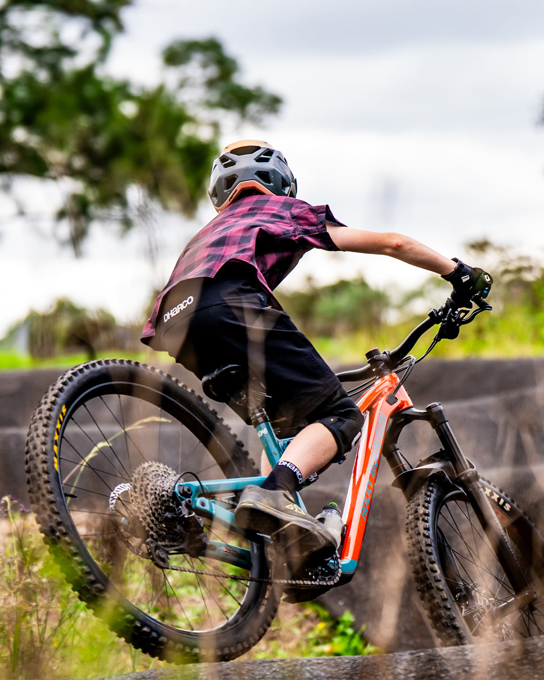 Kids MTB Gravity Shorts - Black | DHaRCO – DHaRCO Clothing