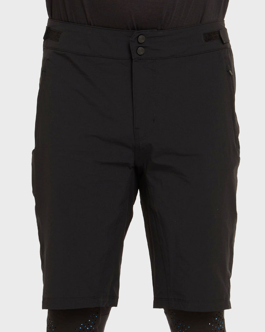 Mens Trail Shorts | Black