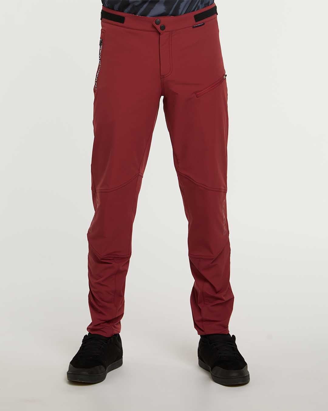 OUTFIT / THE DRESS PANT JOGGER PANTS - RED REIDING HOODRED REIDING HOOD