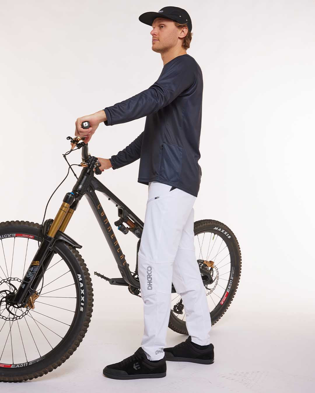 Mens Gravity Pants | White – DHaRCO Clothing