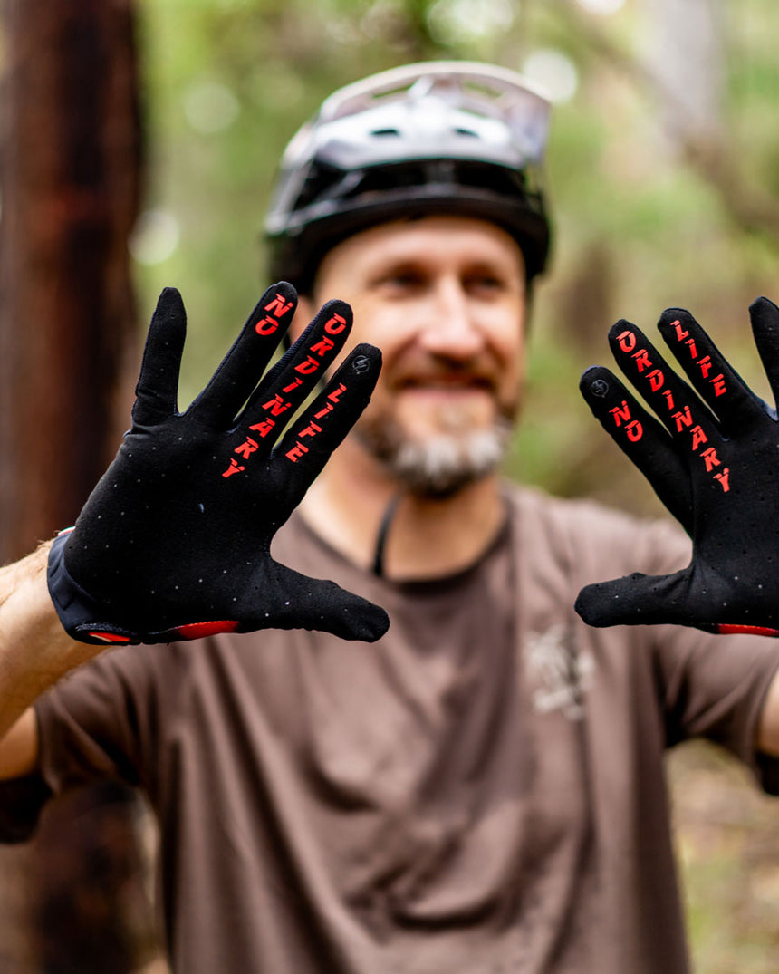 Mens Gravity Gloves | Infrared