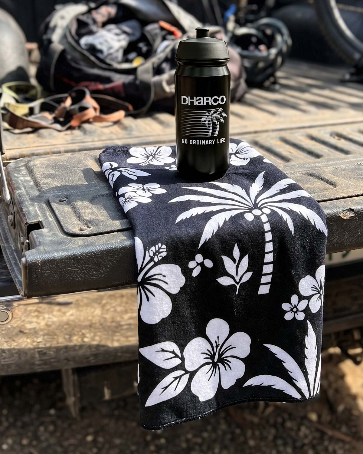 SPEND $200+ & GET: Water Bottle & Utility Towel
