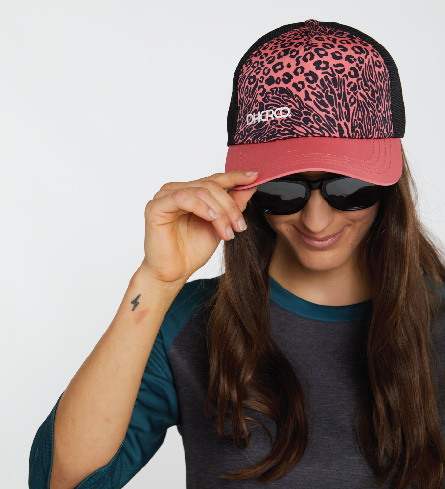 Curved Peak Trucker | Matina